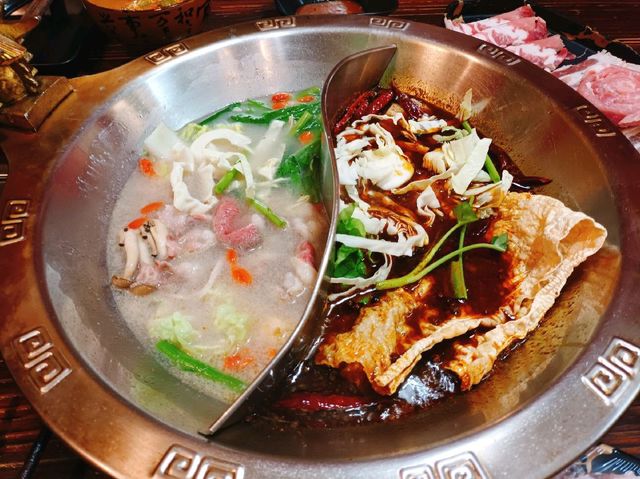 อาม่งหม่าล่า หม้อไฟ 梦想麻辣火锅 By Malapapa สาขาวัดมังก