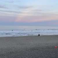 朝日も夕日もキレイ！写真映えする外房のサーフスポット