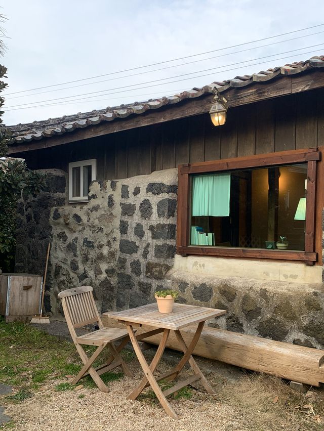 [카페 연희] 돌담집 감성 가득 제주 협재 카페🪵☕️🍀협재 해수욕장 도보 10분
