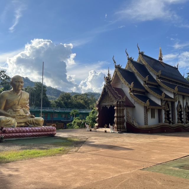 ครั้งหนึ่งในชีวิต วัดถ้ำเมืองนะ สถานพุทธพรหมปัญโญ