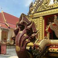 วัดเขากะโหลก ริมทะเลปราณบุรี จ.ประจวบคีรีขันธ์