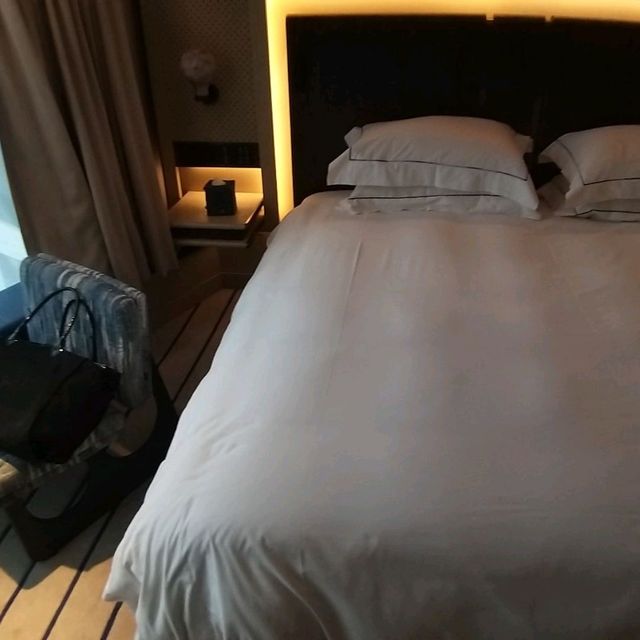 英皇駿景酒店悠閒放空
