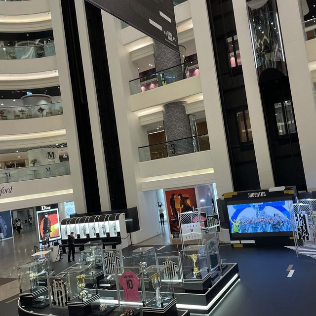 銅鑼灣地標｜時代廣場