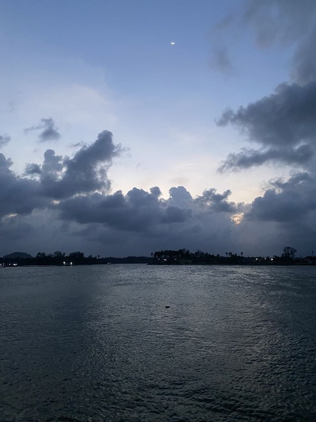 หาดวาสุกรี อำเภอสายบุรี