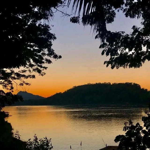 The sunset on the Mekong River 