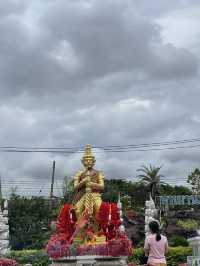 ไหว้หลวงพ่อวัดไร่ขิง ความศักดิ์สิทธิ์แห่งนครปฐม