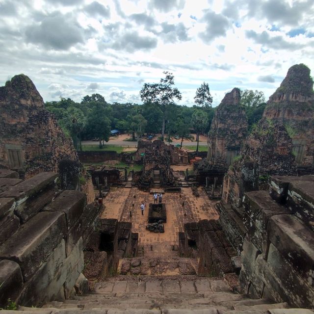 Hindu Temple ruins with panoramic views