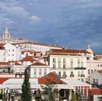 Spectacular View over Alfama