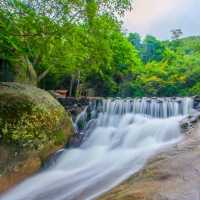 ชวนเที่ยวอุทยานน้ำตกห้วยยาง เพชรบุรี  งามมากๆ