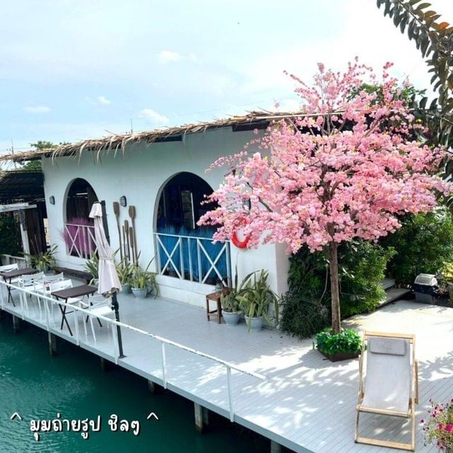 "The wild swans lake & restaurant"    