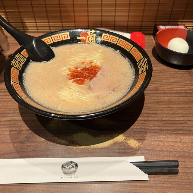 想念日本就來吃一蘭呀～24小時 不打烊 一個人吃也很可以