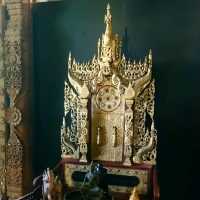 ชมงานไม้แกะสลัก@บ้านดำ