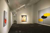 Enjoy shopping and art 
