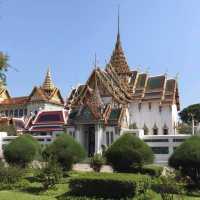 Largest Reclining Buddha Statue at Wat Pho