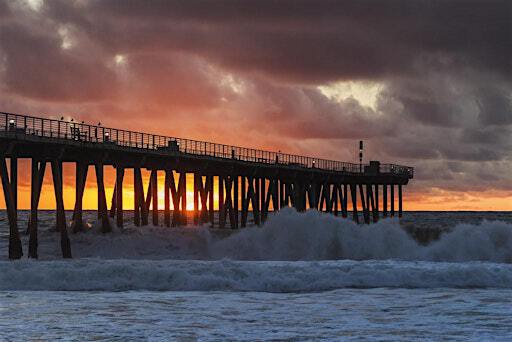 Sunrise Stretch & Strength for Women | Hermosa Beach Pier