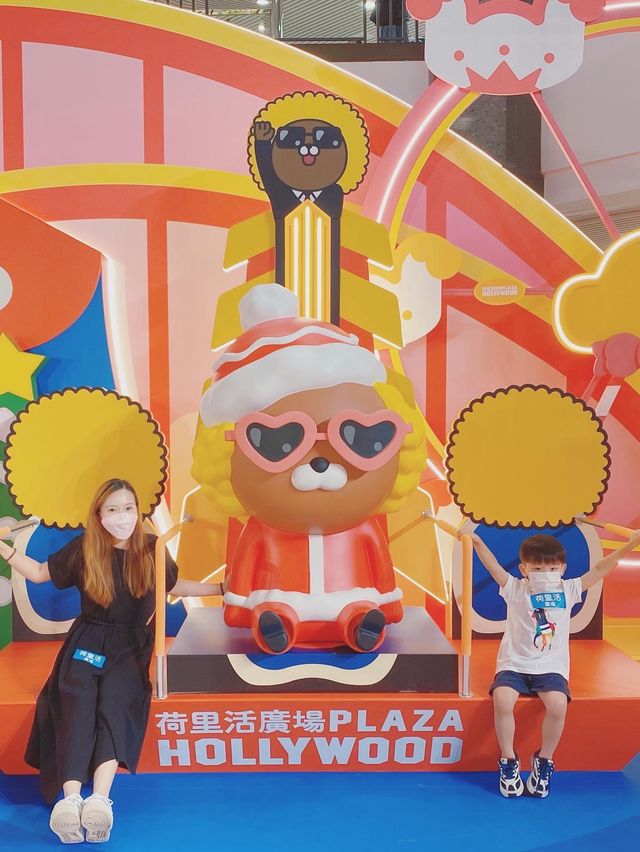 又到聖誕～ 齊齊搵Kakao Friends 打卡