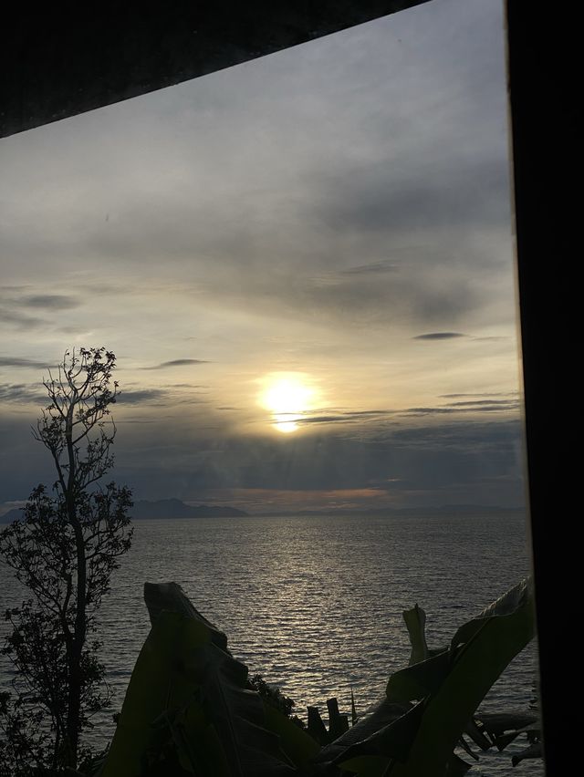 ที่พักสุดปังหลีเป๊ะ  Serendipity Beach Resort ...
