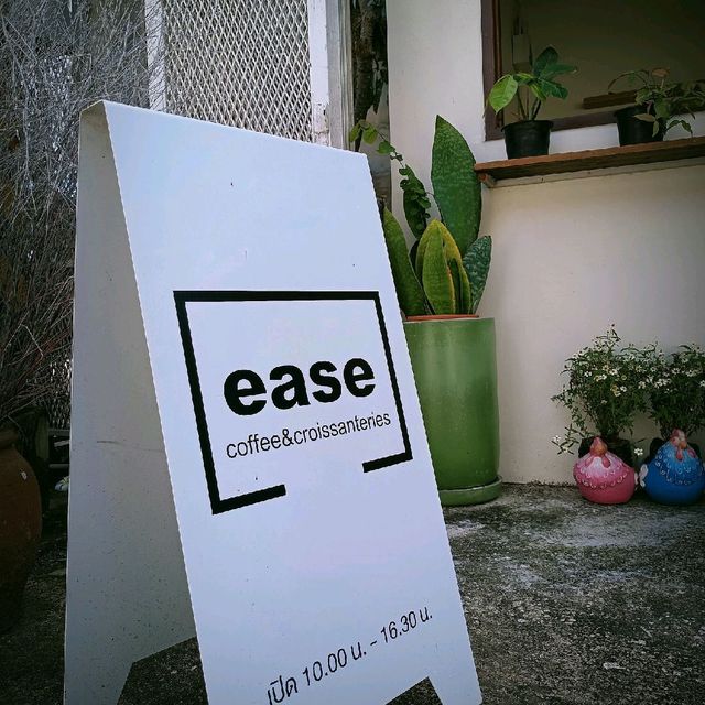 ease coffee and croissanteries