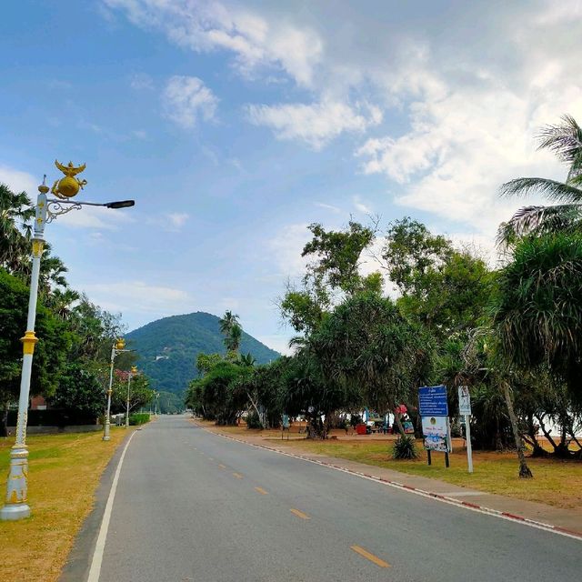 อ่าวนาวิกโยธิน หาดเตยงาม (Toey Ngam Beach)