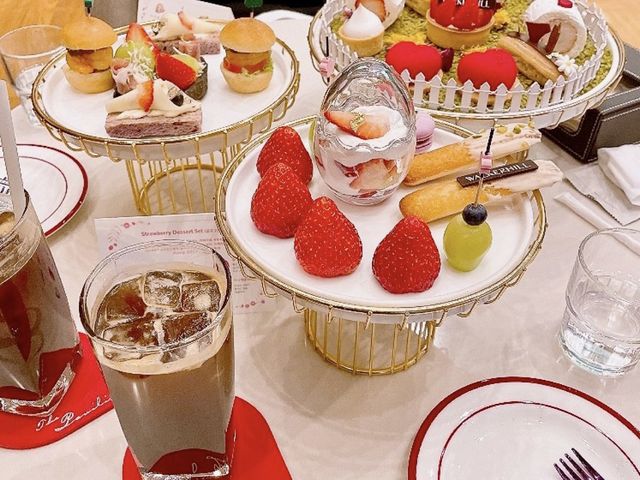 🍓사랑스런 봄날 “Lovely strawberry “