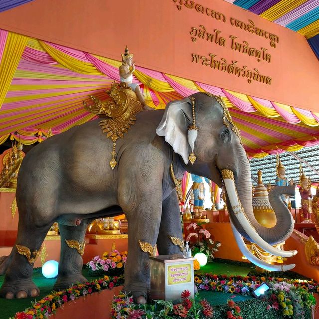 วัดหลักสี่ราษฎร์สโมสร