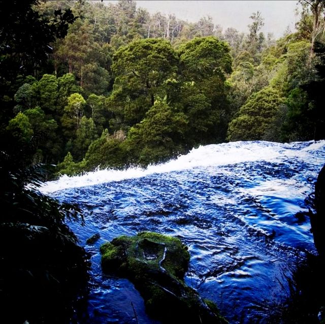 The Highly Visited Horseshoe Falls