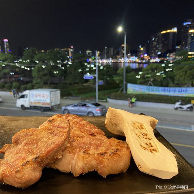 부산 광안리 해수욕장 조개구이 맛집 주인장