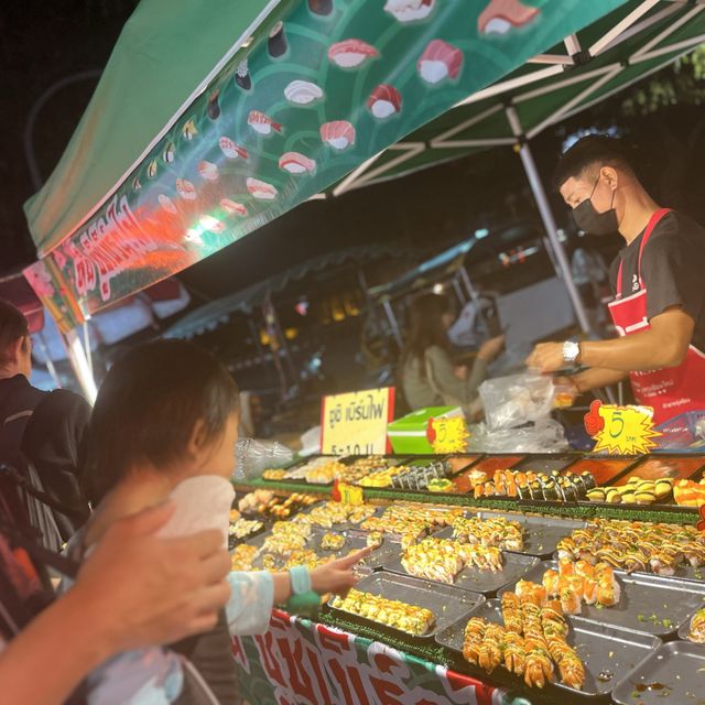 Chang phuak gate night food stalls chiang mai