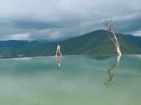 夢幻的墨西哥小棉堡Hierve el Agua