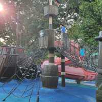 Shangri-La Singapore, Splash Zone