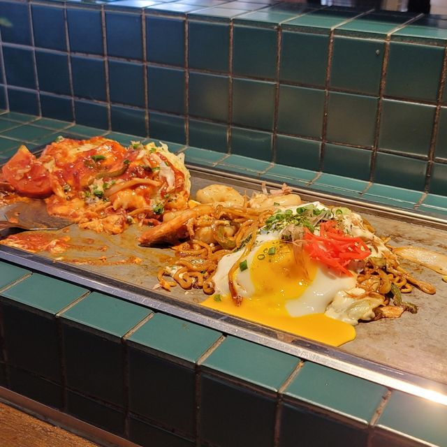 [홍대 핫플]  오꼬노미야끼 맛집_우와