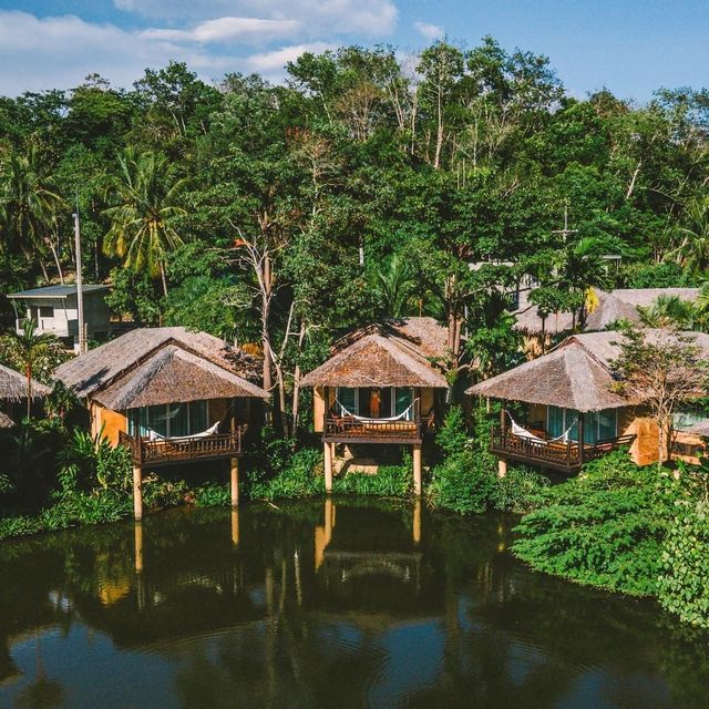 บ้านใสในรีสอร์ตอ่าวนางกระบี่