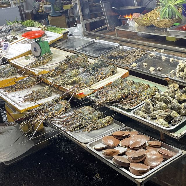 山茶夜市最後一天