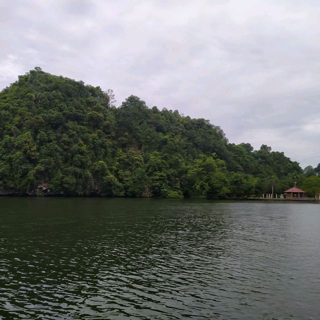 Grounding around recreational park in Ipoh