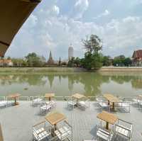 Rooftop วิวเจ้าพระยา&พระปรางค์วัดพุทธไธศวรรย์ 