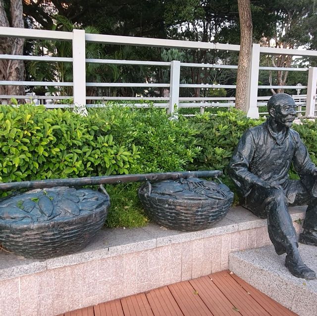 充滿避風塘風味的海濱