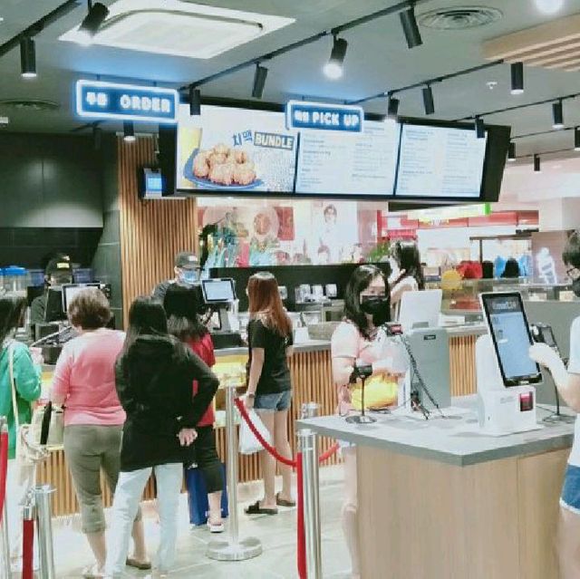  EMart 24 Landed in Jurong Point !