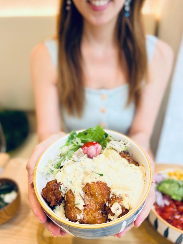 《色彩繽紛又健康嘅Poke Bowl》