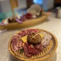 高質燒肉放題•優質牛肉•趣味送餐列車