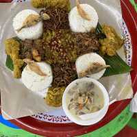Nasi Ambeng D’rebung