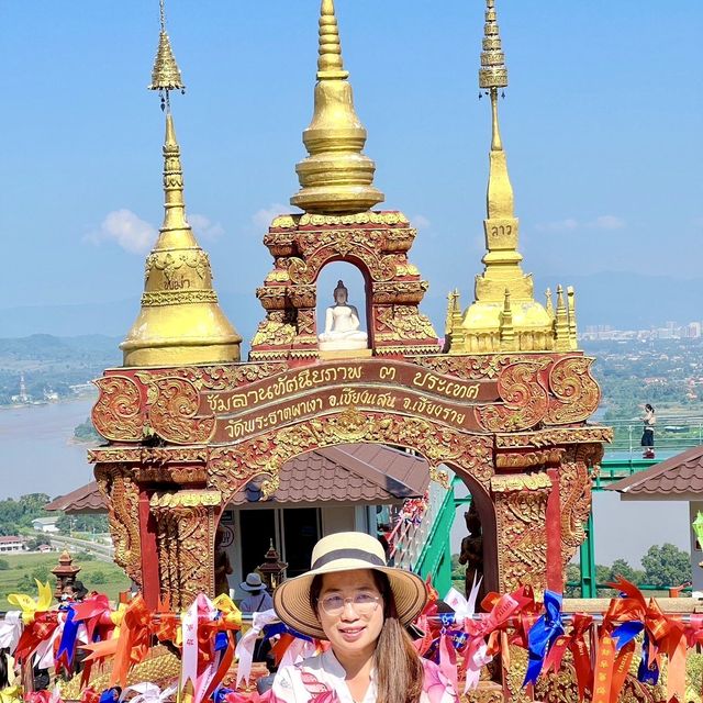  🧚🏻‍♀️  สกายวอล์กผาเงา สามแผ่นดิน 🧚🏻‍♀️
