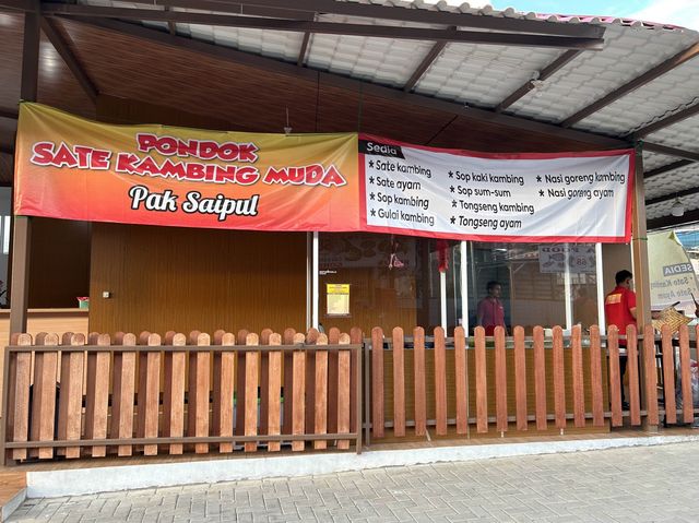 Pondok Sate Kambing (Goat Satay House) in Serpong Tangerang to taste delicious young meat of goat 