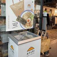 尖沙咀清新的柚子拉麵🍜