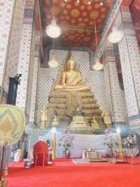วัดอรุณราชวรารามราชวรมหาวิหาร | กรุงเทพ