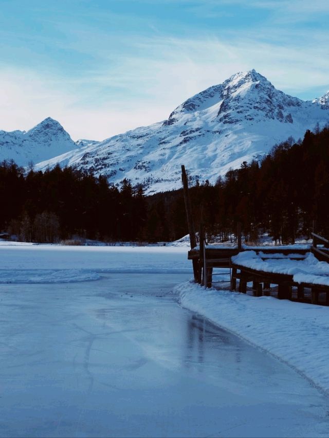 Winter Walk in Swiss' Pontresina