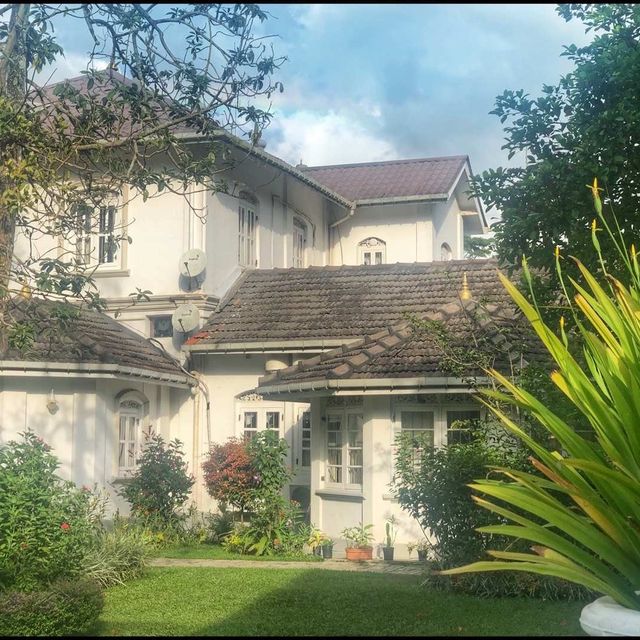 An elegant boutique hotel: Manor House 🏡 