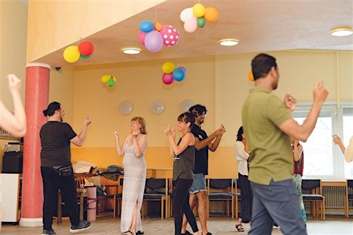 Fluentbody: Dance and Somatic Movement | Falckensteinstraße 6