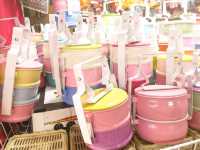 ตลาดน้ำดอนหวาย ของอร่อยๆ เพียบ