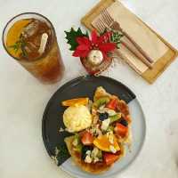 Olive tree café คาเฟ่ดี นิมมานฯซอย5