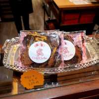 週末しかやってない、話題の可愛いカヌレのお店【Canele Labo】✨